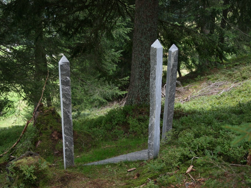 Kraftplätze Steinsetzungen am Kristberg im Silbertal