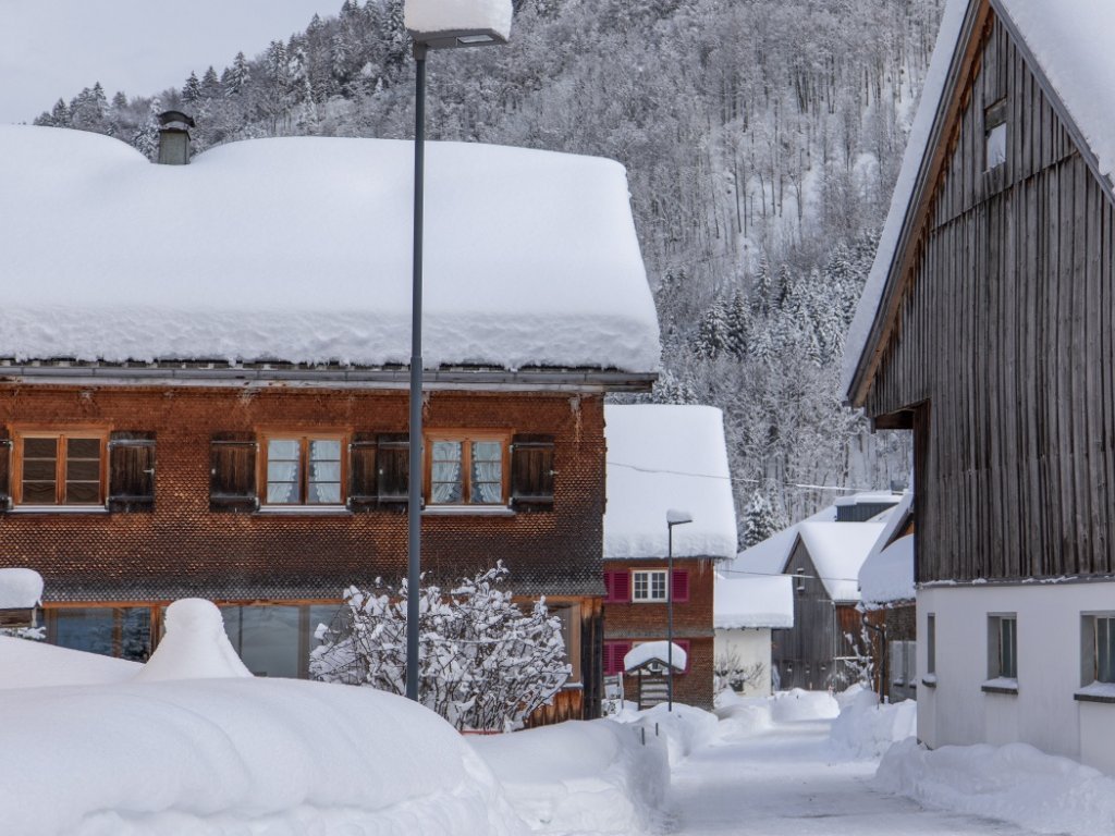 Traditionelle Häuser in Mellau